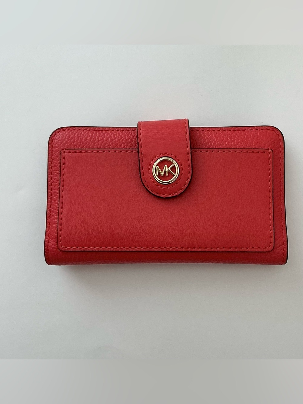 Michael Kors CHARM Medium Tab Pocket Bifold Wallet in Spiced Orchid